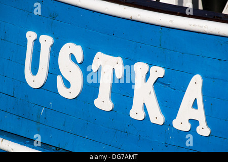 Schild mit dem Heimathafen eines Fischerbootes Stockfoto