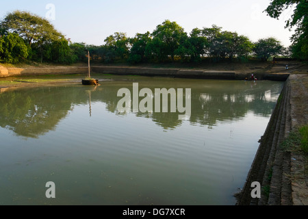 Wasserloch, Bagan, Myanmar, Asien Stockfoto