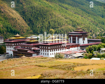 Tashichhoedzong ist ein buddhistisches Kloster und Festung am nördlichen Rand der Stadt von Thimpu, Bhutan Stockfoto