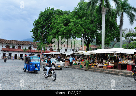 Parque Simon Bolivar in SANTA FE de ANTIOQUIA - Kolumbien Stockfoto