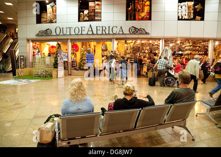 Johannesburg Flughafen, abflughalle Geschäften und Duty free, O.R.Tambo International Airport, Johannesburg, Südafrika Stockfoto