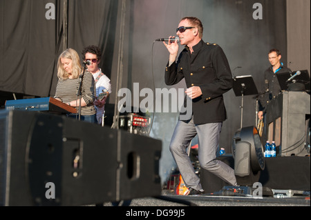 Schottische Indie-pop-Band Belle und Sebastian in Zürich Openair Festival 2013 durchführen. Stockfoto