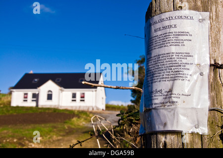 Impressum Angabe Absicht Planning permission im County Donegal Ireland und neues Zuhause im Hintergrund beantragen Stockfoto