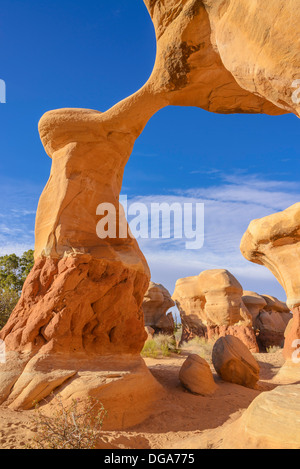 Metate Arch, Devils Garden, Grand Staircase Escalante National Monument in Utah Stockfoto