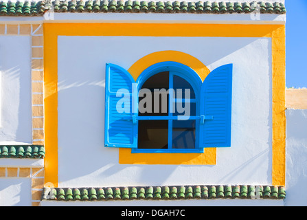 Fensterdetail in Essaouira, Marokko, Afrika Stockfoto