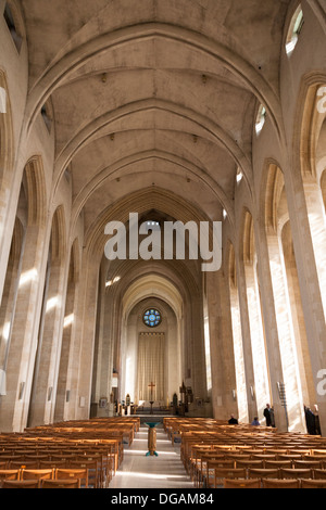 Innere des Guildford Cathedral, Guildford, Surrey, England Stockfoto