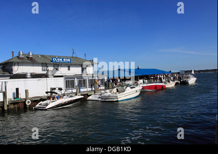 Claudios Clam Bar Greenport Hafen Long Island NewYork Stockfoto