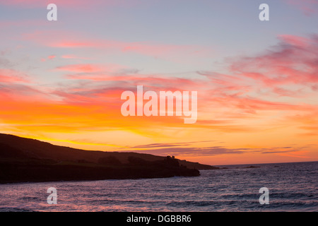 Sonnenuntergang vom Porthmeor Beach in St. Ives, Cornwall, UK. Stockfoto