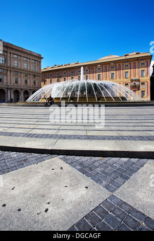 Brunnen auf der Piazza de Ferrari Genua Ligurien Italien Stockfoto