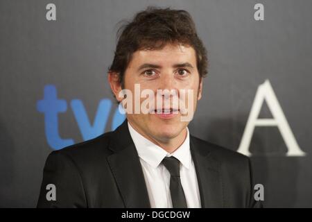 Madrid, Madrid, Spanien. 18. Oktober 2013. TV-Moderatorin Manel Fuentes (Manuel Fuente) besucht eine Pressekonferenz für Goyas Gala wie neue Moderatorin der Veranstaltung am 18. Oktober 2013 in Madrid, Spanien. Bildnachweis: Jack Abuin/ZUMAPRESS.com/Alamy Live-Nachrichten Stockfoto