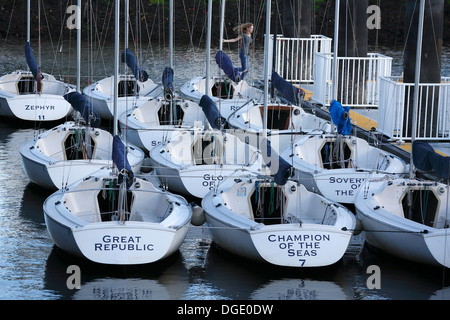 Piers Park Segelclub auf Boston Harbor, East Boston, Massachusetts, USA Stockfoto