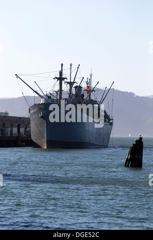 Des zweiten Weltkriegs Liberty Schiff SS Jeremiah O'Brien vertäut am Pier 45, San Francisco, Kalifornien, USA. Stockfoto