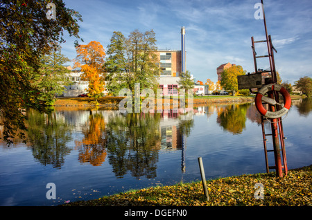 Ansicht von Örebro University Hospital vom Freilichtmuseum Wadkoping in Örebro, Schweden Stockfoto