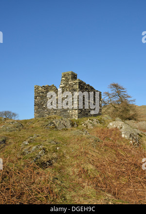 Aquädukt-Sternwarte über Kelsick Narbe. Wansfell, Ambleside, Nationalpark Lake District, Cumbria, England, Vereinigtes Königreich. Stockfoto