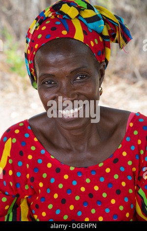 Senegalesische Frau, in der Nähe von Sokone, Senegal Stockfoto