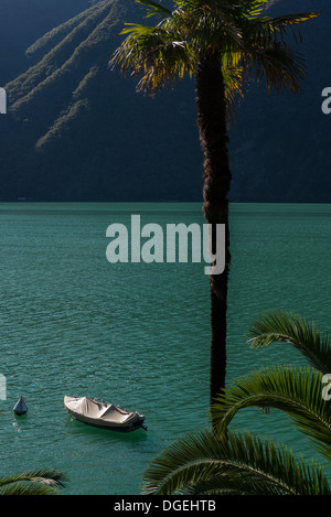 Luganer See gesehen vom Gandria Trail, Schweiz Stockfoto