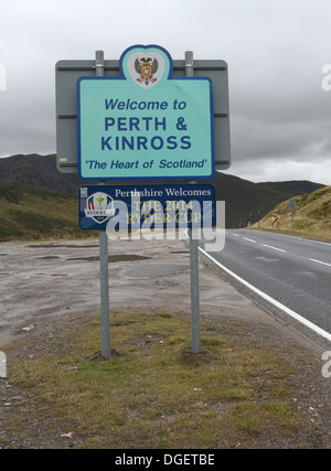 Willkommen bei Perth und Kinross Zeichen von A93 Schottland Oktober 2013 Stockfoto