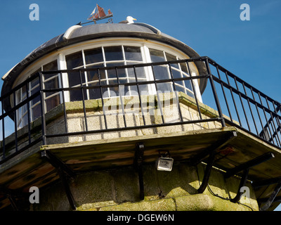 Alter Leuchtturm, St. Ives Pier, Cornwall, England Stockfoto