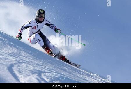 Sölden, Österreich. 19. Oktober 2013. Ski Alpin OSV-Training für Frauen. Bild zeigt Kathrin Zettel AUT Credit: Action Plus Sport/Alamy Live News Stockfoto