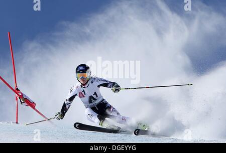 Sölden, Österreich. 19. Oktober 2013. Ski Alpin OSV-Training für Frauen. Bild zeigt Carmen Thalmann AUT Credit: Action Plus Sport/Alamy Live News Stockfoto
