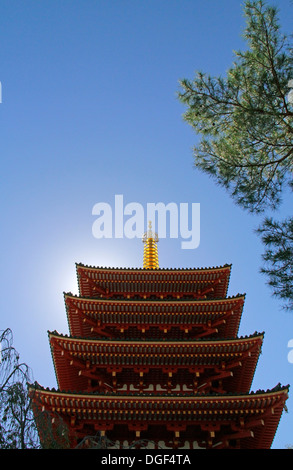 Fünfstöckige Pagode Takahata-Fudo Kongo-Ji Tempels Tokio Japan Stockfoto