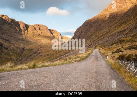 Bealach Na Ba übergeben, Straße nach Applecross, Schottisches Hochland, Schottland Stockfoto
