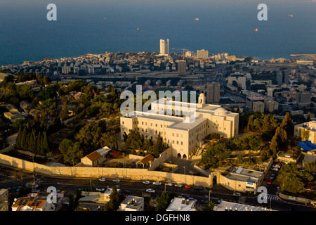 Eine Luftaufnahme von Haifa Stadtbild-das Rathaus Stockfoto