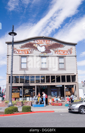 Böse Buben Antiquitätenladen, La Conner, Washington State, USA. La Connor bietet tolle Antiquitäten und Kunst und Handwerk shopping. Stockfoto