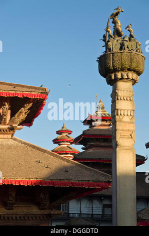 Dächer der Tempel am Durbar Square, Bagmati Zone, Nepal Kathmandu-Tal, Kathmandu, Kathmandu Bezirk Stockfoto