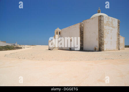 Da Nossa Senhora Do Guadalupe Chapel gebaut in einer romanisch-gotischen Stil, Fortaleza de Sagres, Sagres, Algarve, Portugal Stockfoto