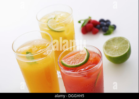 Stillleben mit frischem Obst Getränke Stockfoto