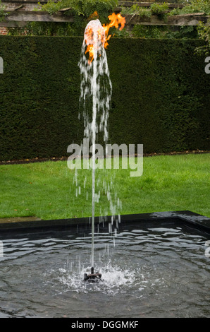 Waterflame Skulptur Brunnen von Jeppe Hein Stockfoto