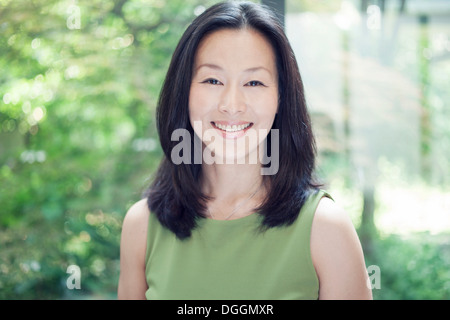 Reife Frau, Lächeln, Porträt Stockfoto