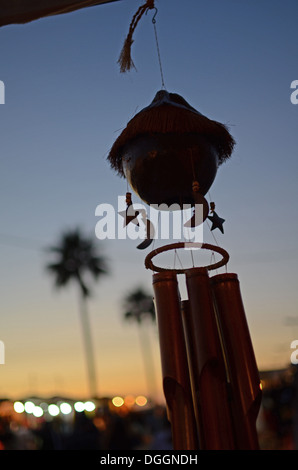Hippie-Markt in der Nacht, Conil De La Frontera Stockfoto