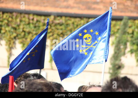 Rom, Italien. 19. Oktober 2013 Demonstranten am Anti Regierung Sparmaßnahmen Rallye in Rom, Italien © Gari Wyn Williams/Alamy Live-Nachrichten Stockfoto