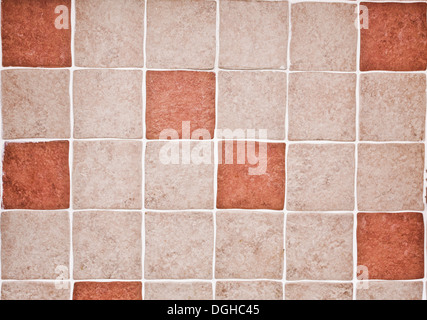 Modernes Bad mit braunen Fliesen Stockfoto, Bild: 270267048 - Alamy