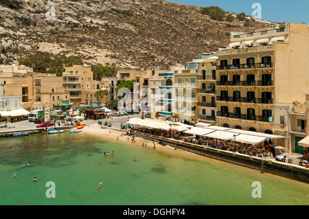 Strand von Xlendi Bay, Gozo, Malta Stockfoto