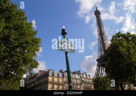 Paris Frankreich, 7. Arrondissement, Quai Branly, Schild, Esplanade David Ben Gourion, israelischer Premierminister, Eiffelturm, Frankreich130819140 Stockfoto