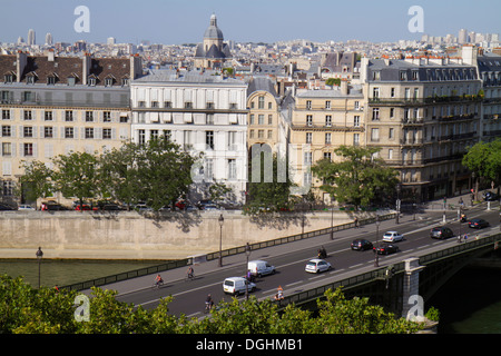 Paris Frankreich, 5. Arrondissement, Arab World Institute, AWI, Institut du Monde Arabe, Dachterrasse, Blick auf die Skyline der Stadt, Dächer, seine, Brücke, Verkehr Stockfoto