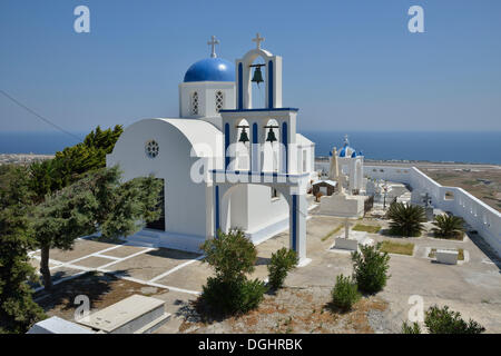 Alte Kirche von Éxo Goniá, typische Architektur der Kykladen, Santorini, Kykladen, griechische Insel, Griechenland, Europa Stockfoto