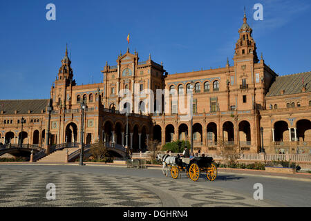 Plaza de España, entworfen von dem Architekten Aníbal González Osorio für die Ibero-Amerikanische Ausstellung von 1929 Stockfoto