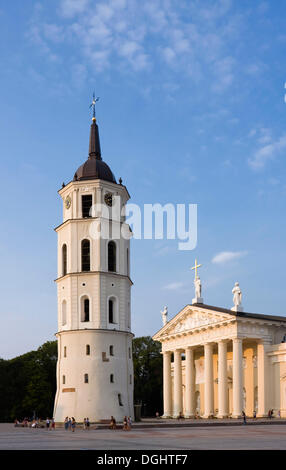 Glockenturm und Kathedrale von Vilnius, Vilnius, Litauen, Europa Stockfoto