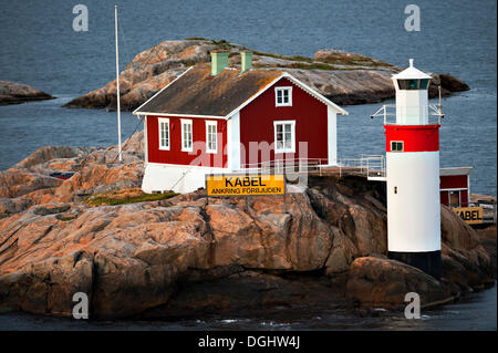 Leuchtturm und Keepers Haus in Aelvfjord, Göteborg, Schweden, Europa Stockfoto