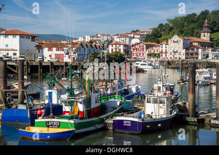 Hafen, Port-Saint-Jean-de-Luz, Saint Jean de Luz, Aquitaine, Frankreich, Europa, PublicGround Stockfoto