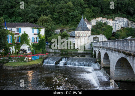 Brücke und Mühle, Brantome, Perigord, Dordogne, Frankreich, Europa, PublicGround Stockfoto