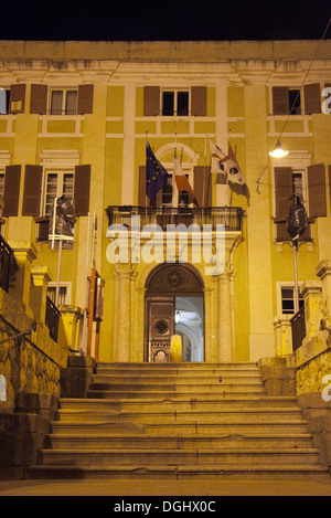 Palazzo Viceregio in Castello Gegend von Cagliari in der Nacht - Sardinien Stockfoto