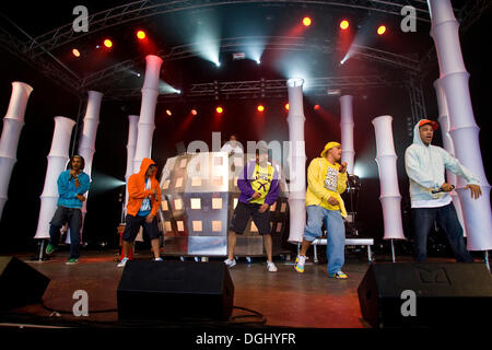 Deutsche Pop-Reggae-Band Culcha Candela live auf dem Heitere Open Air in Zofingen, Schweiz Stockfoto