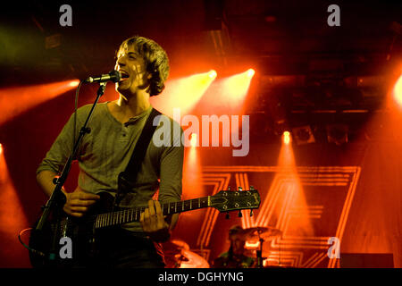 Antony Ellis, Frontmann der US-Rock-Band fünf Uhr Helden Leben in den Konzertsälen Schueuer, Luzern, Schweiz Stockfoto