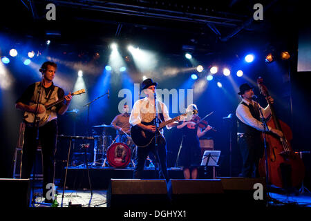 Die Schweizer Band Count Gabba live im Konzertsaal Schueuer, Luzern, Schweiz Stockfoto