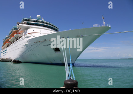Kreuzfahrtschiff auf Key West am südlichen Ende der Florida Keys Stockfoto